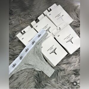 ALO Yoga Light Gray Icon Thong